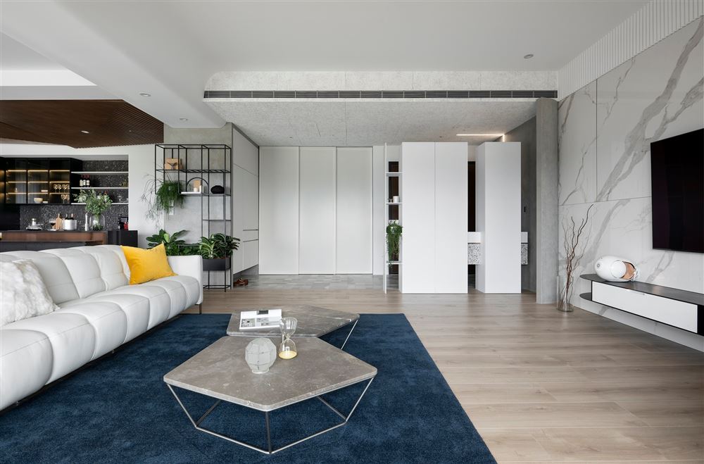 佛山市保利中央公園現(xiàn)代簡約風格四居室裝修案例