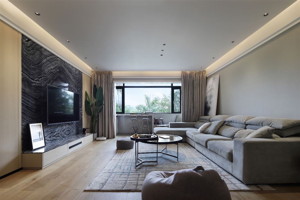 佛山市招商依云國際現(xiàn)代風(fēng)格三居室裝修案例